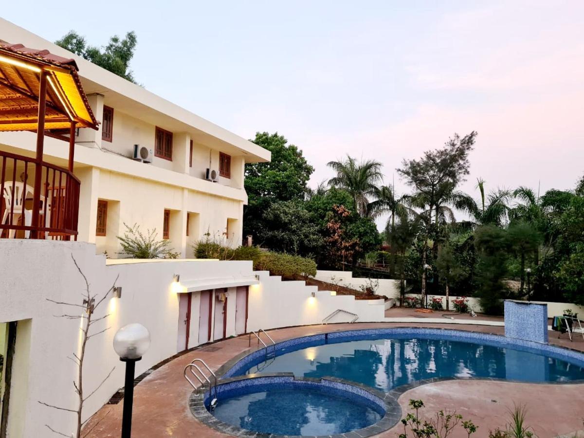 Arcus Villa - Swimming Pool/Ac/Luxurious Mahābaleshwar Zewnętrze zdjęcie